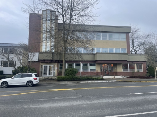 3rd floor office for lease