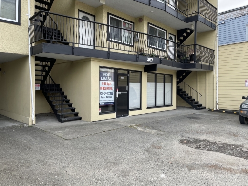 367 Burnside For Lease