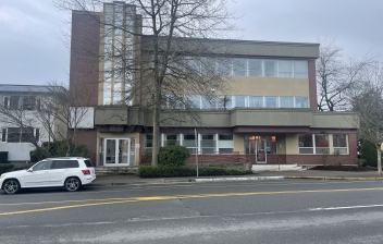 1195 Esquimalt Road Office 3rd floor office for lease